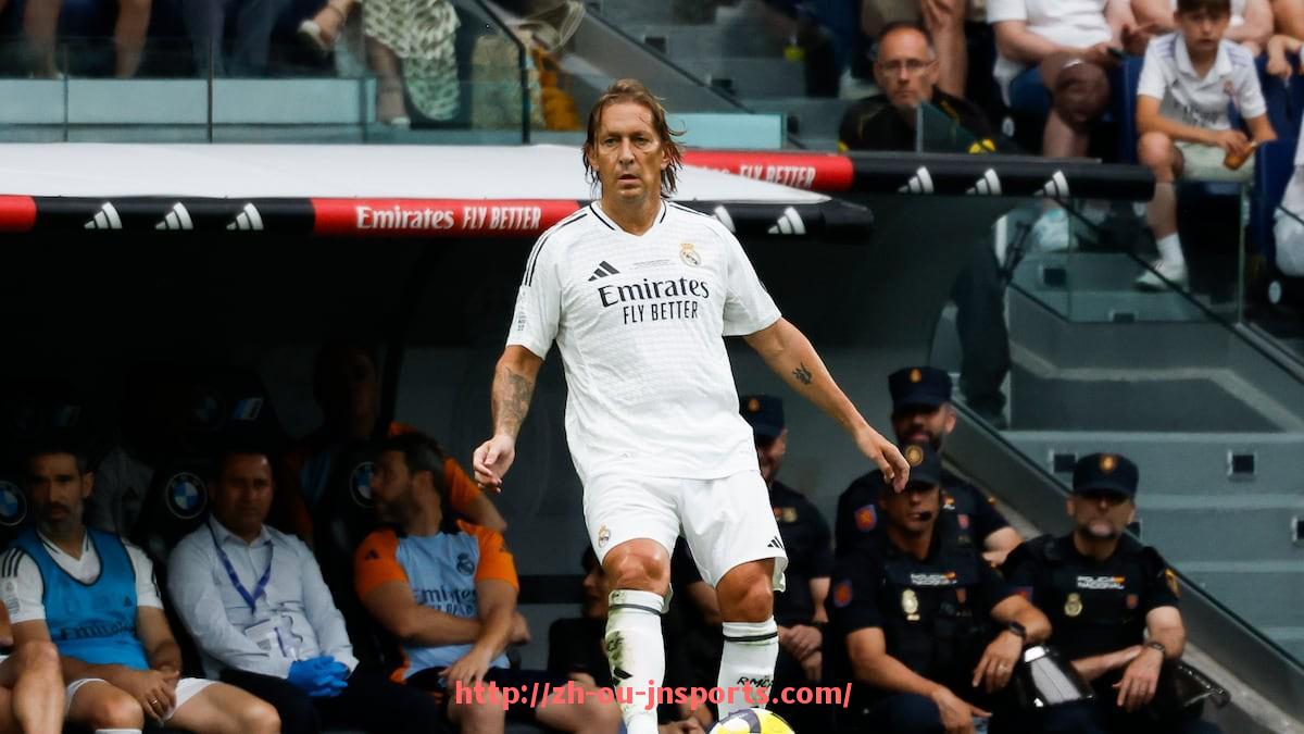 JN江南体育-法甲经典比赛录像合集及背景解析